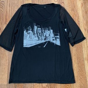 Black NYC 3D hologram!